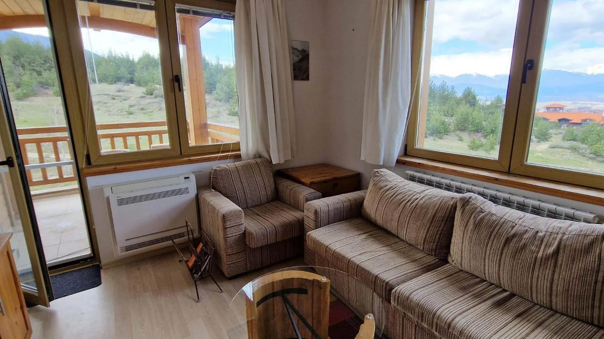 Saint John Hill Apartment Bansko Bułgaria